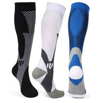Компресионни чорапи за мъжко бягане Баскетбол Колоездене Найлонови спортни чорапи с 20-30mmHg Насърчаване на кръвообращението Облекчаване на болката