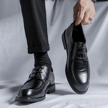 Мъжки официални обувки от естествена кожа Мода Черна рокля Обувки Мъжки италиански стил Бизнес офис Сватбени обувки Оксфордски обувки
